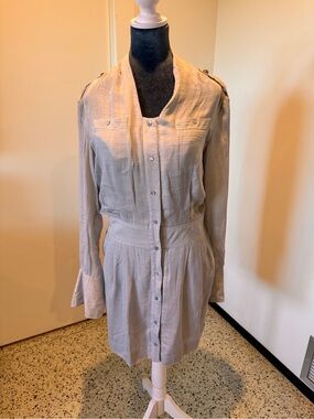 Anna Molinari Beige Linen Top with Black Label
